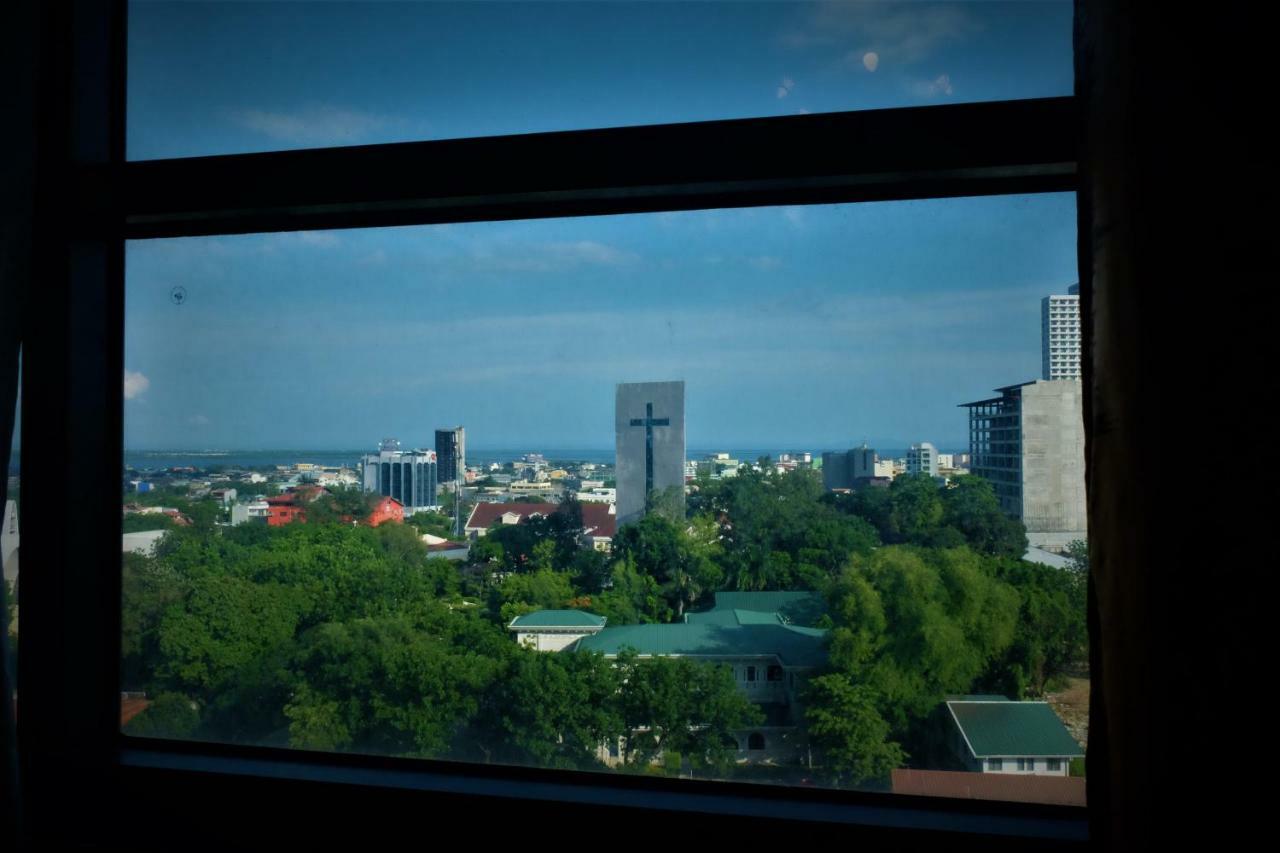 Horizons 101 - Panoramic View By St. Therese Cebu Luaran gambar