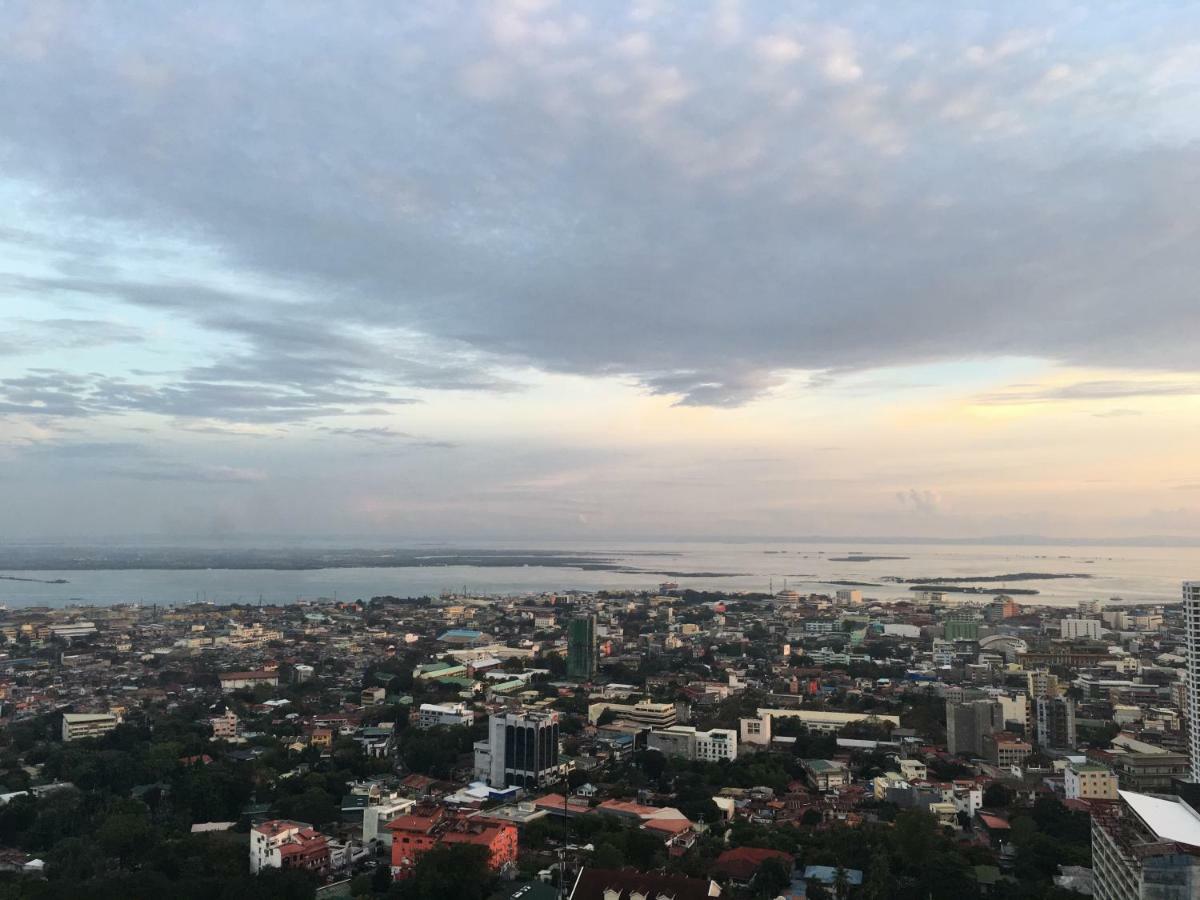 Horizons 101 - Panoramic View By St. Therese Cebu Luaran gambar